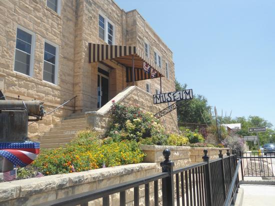 Crockett County Museum